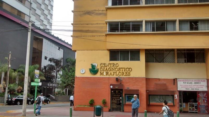 Apartamento en pleno centro de Miraflores, ideal para oficina o vivienda