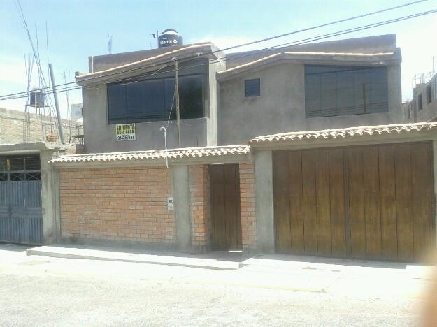 EN VENTA LINDA CASA EN ALTO CAYMA