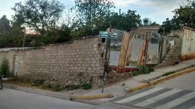 En Ayacucho vendo este terreno en los olivos.san juan bautita