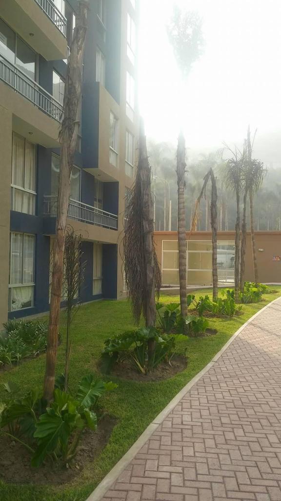 Alquilo dpto de estreno ÑAÑA