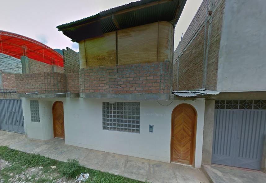 EN VENTA CASA EN CAYHUAYNA 200MT