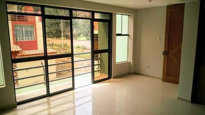 VENDO HERMOSO DEPARTAMENTO EN EL 2DO PISO EN LOS PORTALES