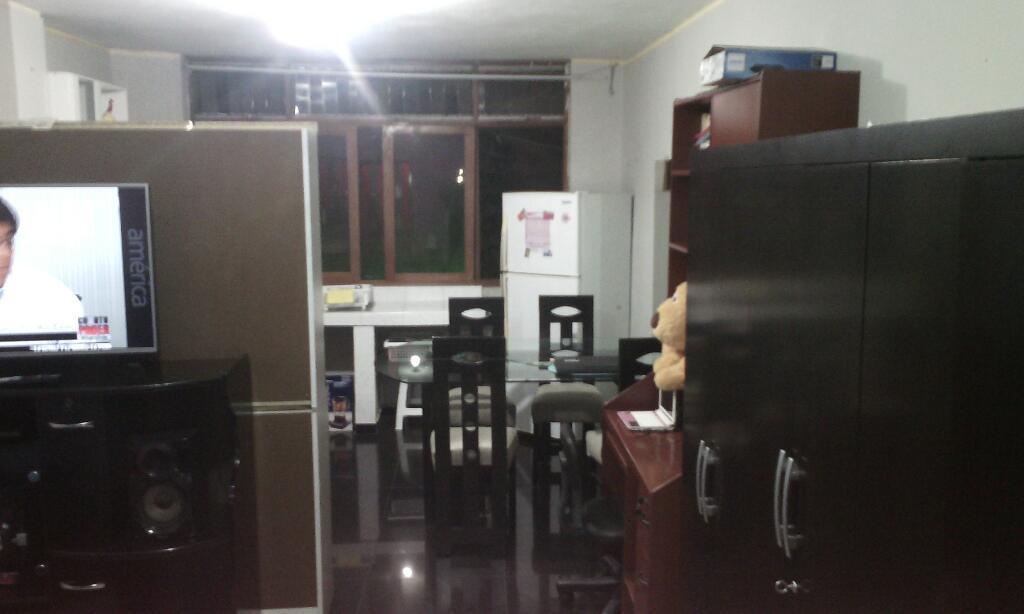 SANTIAGO DE SURCO : habitación duplex con cocina en estreno más baño independiente