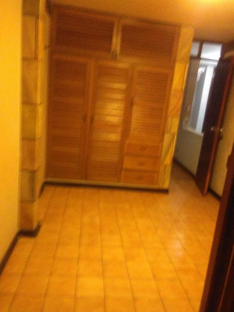 se vende casa en URB BUGANBILLAS F:30