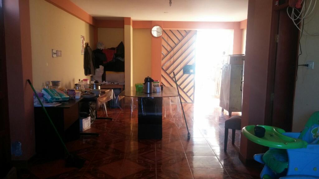 Vendo casa bonita ubicada en urb capanique pocollay