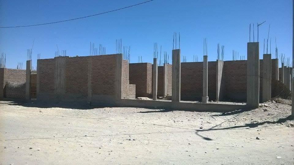 Vendo terreno de 471 m2 en la ciudad majes pedregal