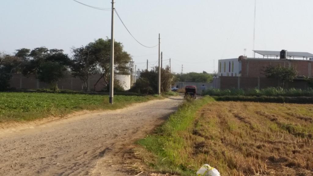 Se vende terreno de 9200 metros cuadrados en zona urbana, distrito de Pimentel, Chiclayo