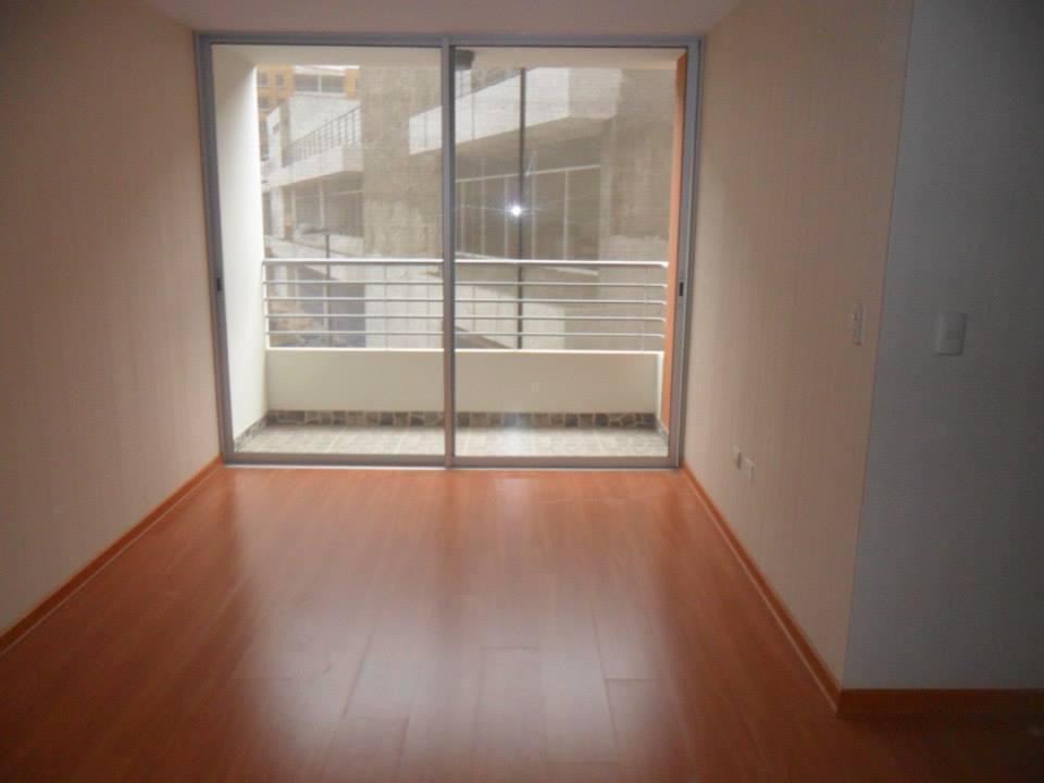 Alquilo Departamento en 2do piso en Condominio Ciudad Nueva