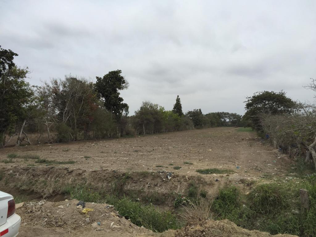 REMATO TERRENO CARRETERA A MONSEFU ENTRADA COSTADO DE CHOZZA VEA