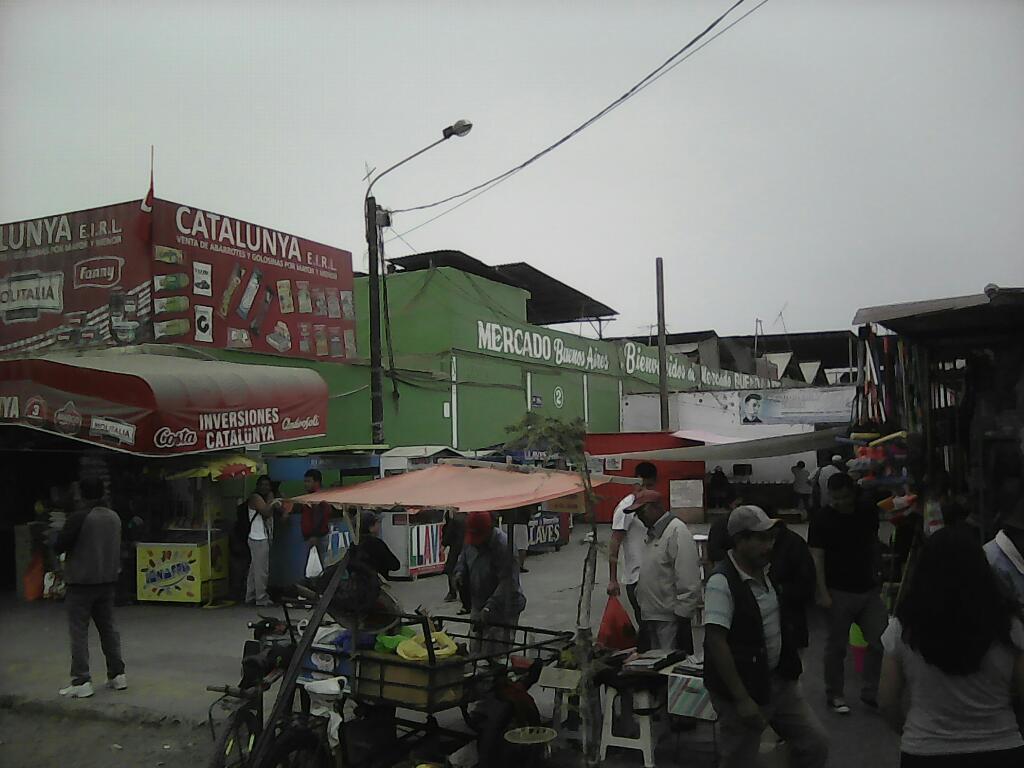 Vendo Local Comercial Mercado Bs. Aires Nvo. Chimbote,Frontis Principal, de 40m2