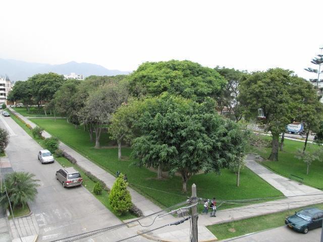 REMATO Pent house duplex mas aires frente a parque en San Borja