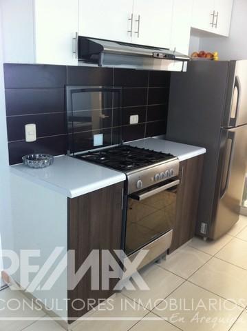 LINDO DEPARTAMENTO AMOBLADO EN EXCLUSIVO CONDOMINIO RESIDENCIAL, EN LA PARTE BAJA DE CAYMA