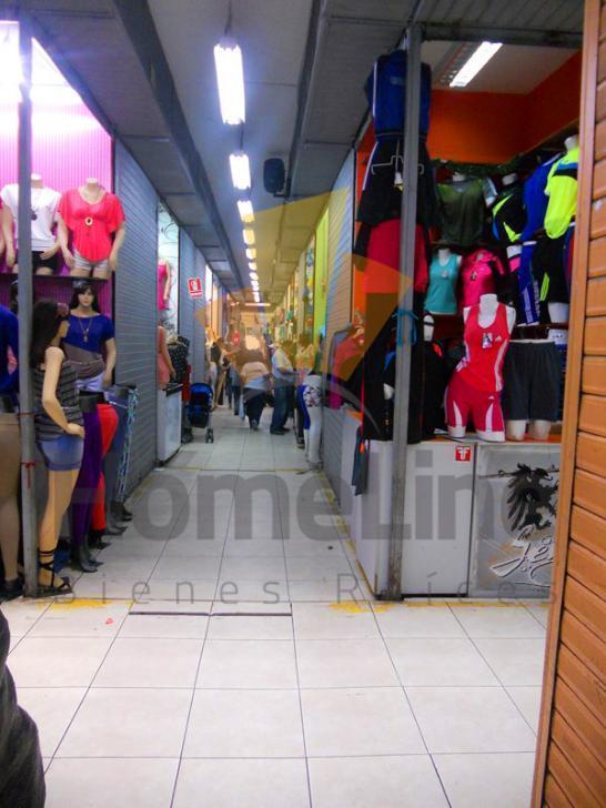 OPORTUNIDAD, VENTA DE STAD EN LOCAL COMERCIAL DE GAMARRA