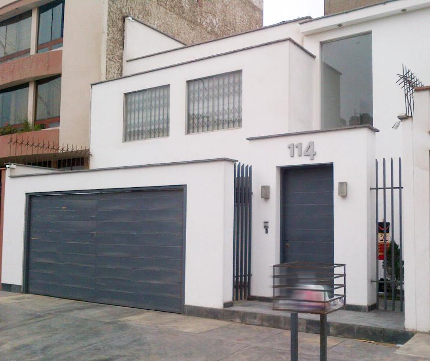 Vendo Casa en La Molina 3 pisos