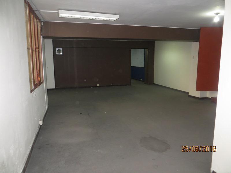 Oficinas con excelente ubicación a pocos metros de la Plaza de Armas de , en edifico de prestigi