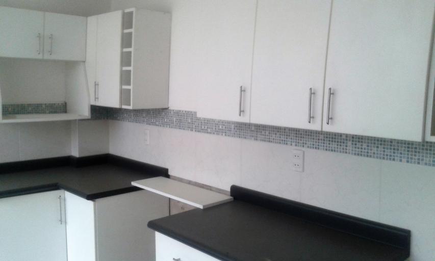 AMPLIO DEPARTAMENTO DE 160 m2, UBICADO EN 4TO. PISO, ZONA EXCLUSIVA