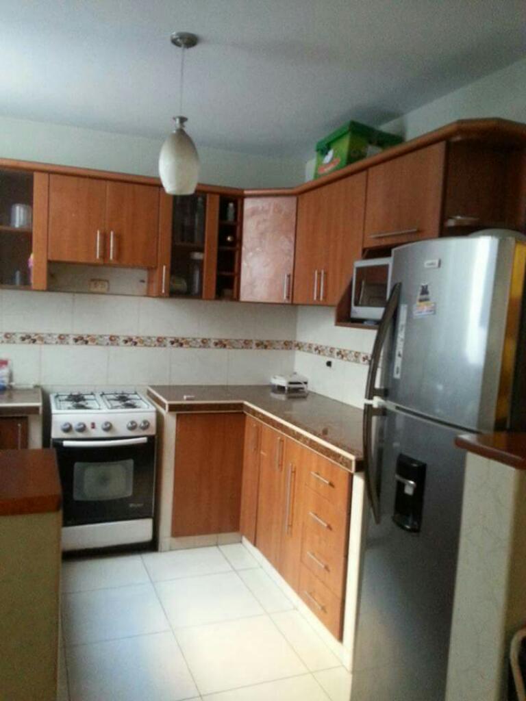 Vendo Departamento de 98 M2 en Los Olivos