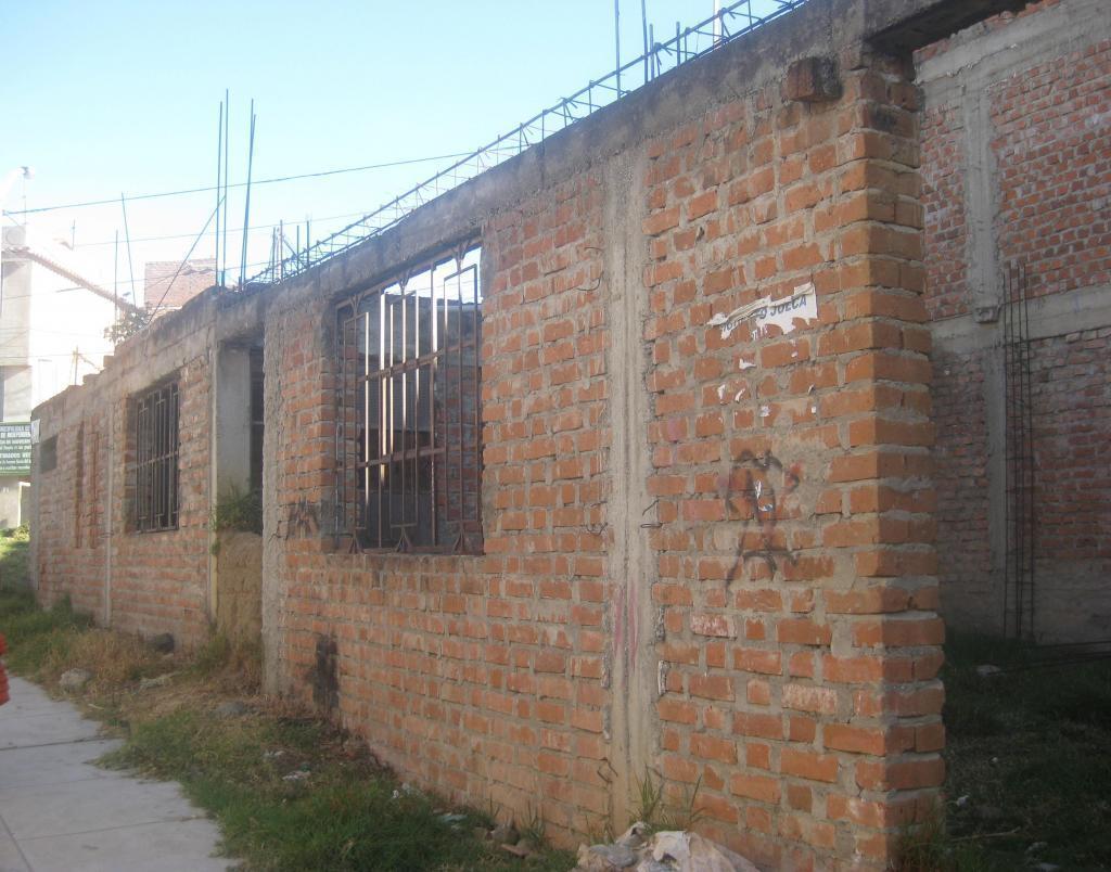 SE VENDE TERRENO EN