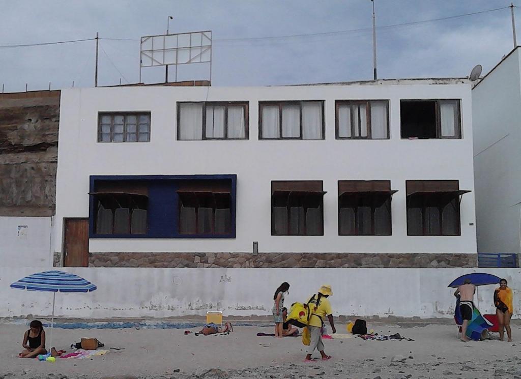 Alquilo Casa De Playa En San Bartolo Norte