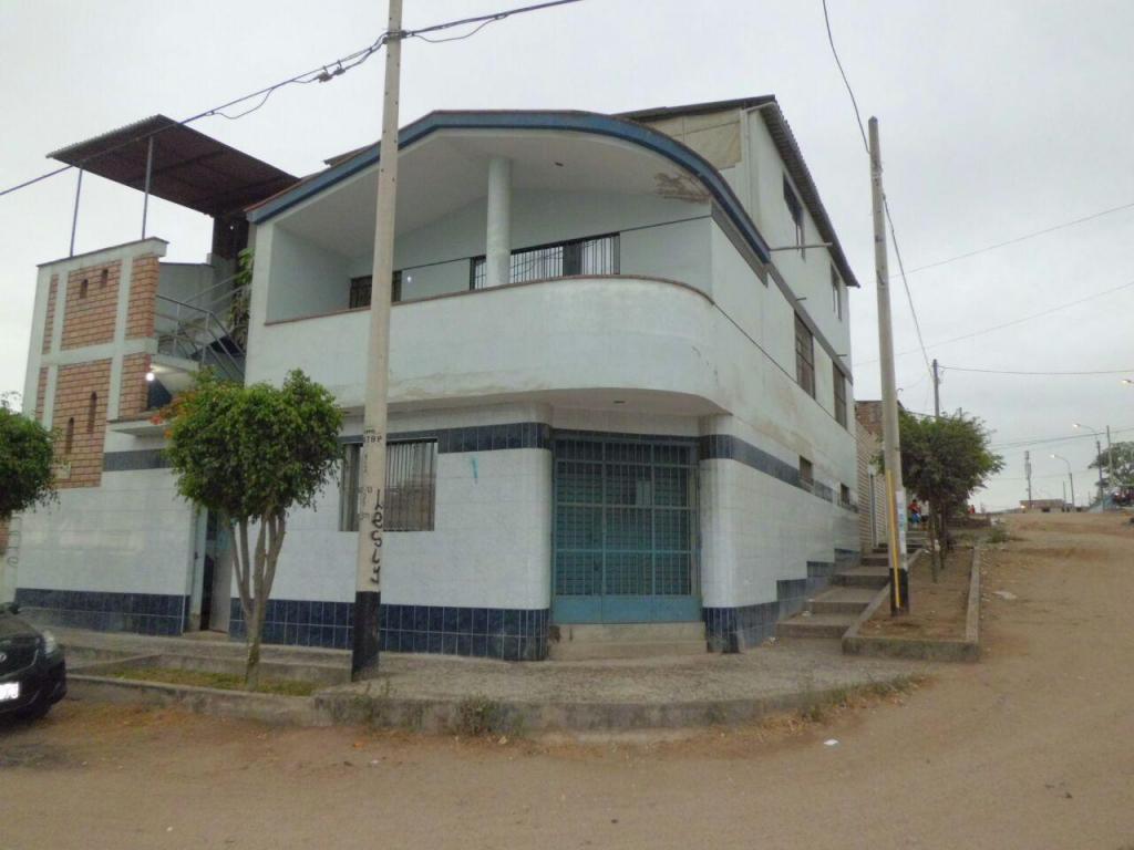 Casa Cómo Terreno en Tablada de Lurin