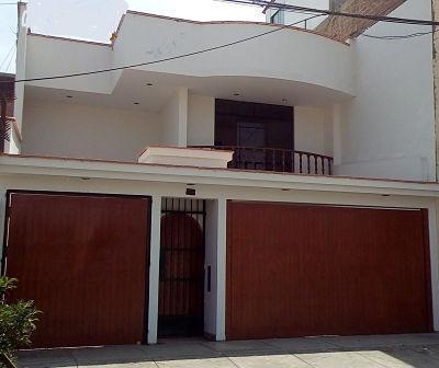 Se Vende Casa en Los Cedros de Villa, Chorrillos, Perú