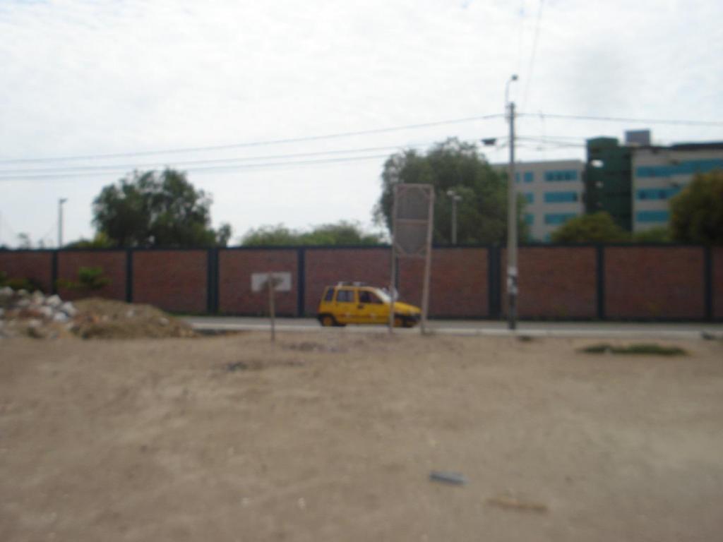 SE VENDE TERRENO DE 144 MTS2 EN URBANIZACION LOS SAUCES I