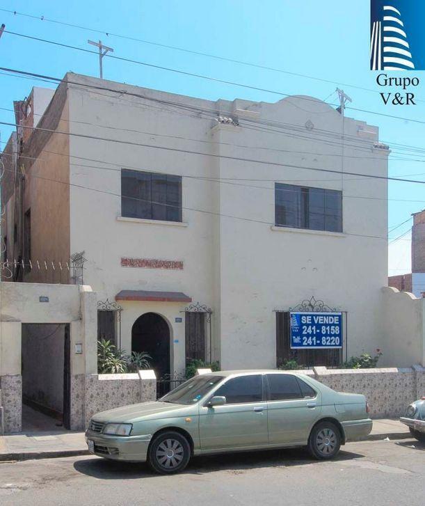 LOCAL COMERCIAL EN VENTA FRENTE A LA MUNICIPALIDAD RH