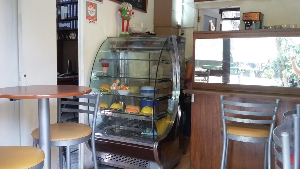 Se traspasa fuente de soda en Miraflores Zona de muchas oficinas