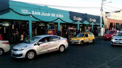 Venta de Estan Comercial en el Centro Comercial San Juan de Dios