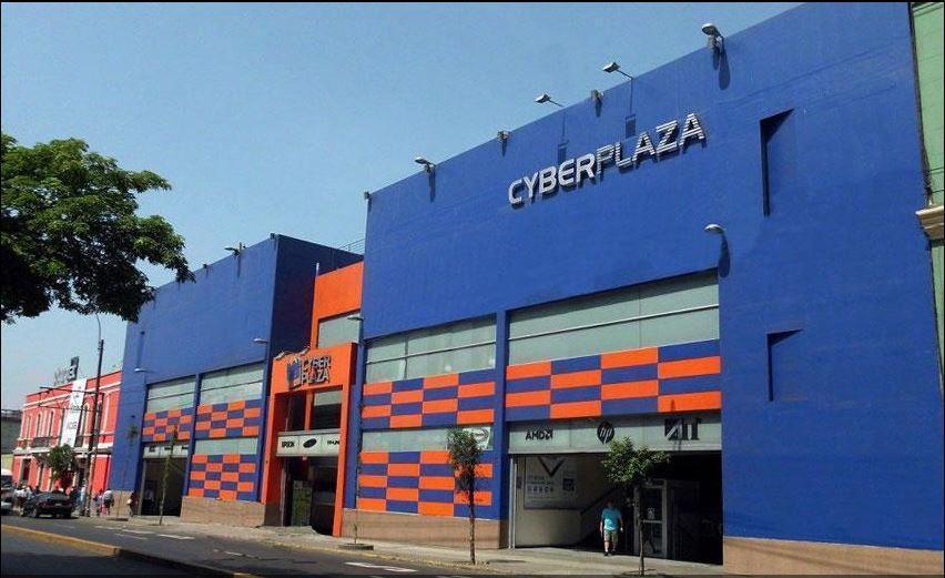 Por motivo de viaje se vende local, Centro Comercial Cyber Plaza