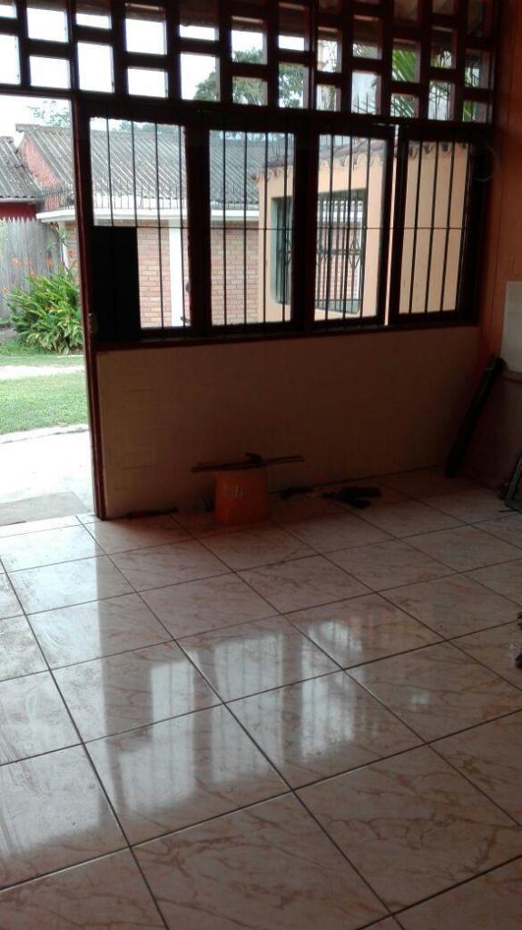 VENDO CASITA REMODELADA