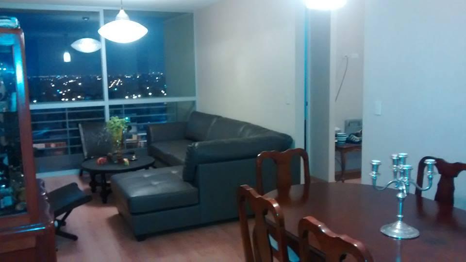 Departamento como nuevo en condominio Los Prados de San Miguel 80mt2 aprox 3 cuartos 2 baños excelente vista piso 11