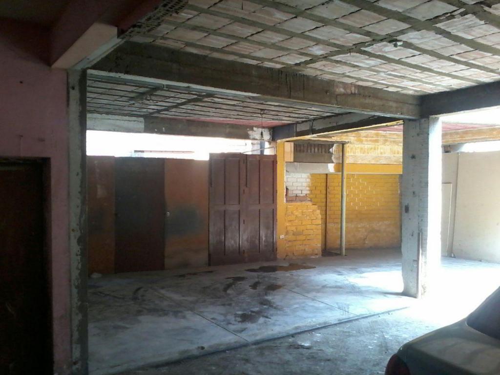 VENTA TERRENO EN URB. SANTA LUZMILA COMAS 235 M2