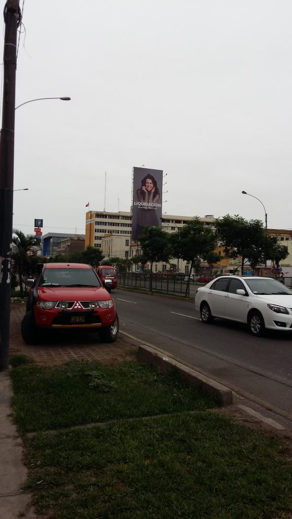 TERRENO CERCADO DE  355M2 A UN PASO DE LA RAMBLA