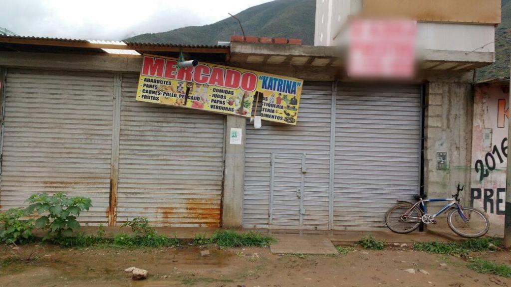 EN VENTA INMUEBLE COMERCIAL UBICADO EN LA MISMA CARRETERA CENTRAL CAYHUAYNA