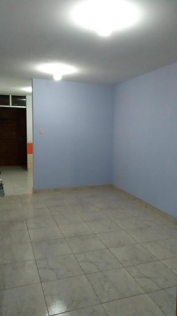 ALQUILO CASA en SEGUNDO PISO