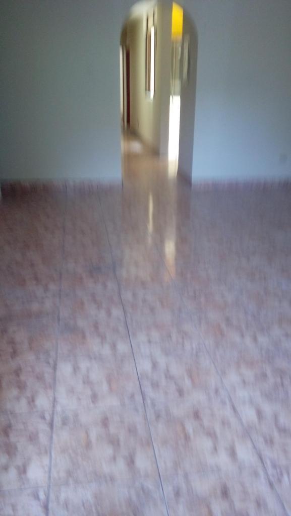 ALQUILO DEPARTAMENTO EN LINCE 1ER PISO PUERTA CALLE 2,000SOLES