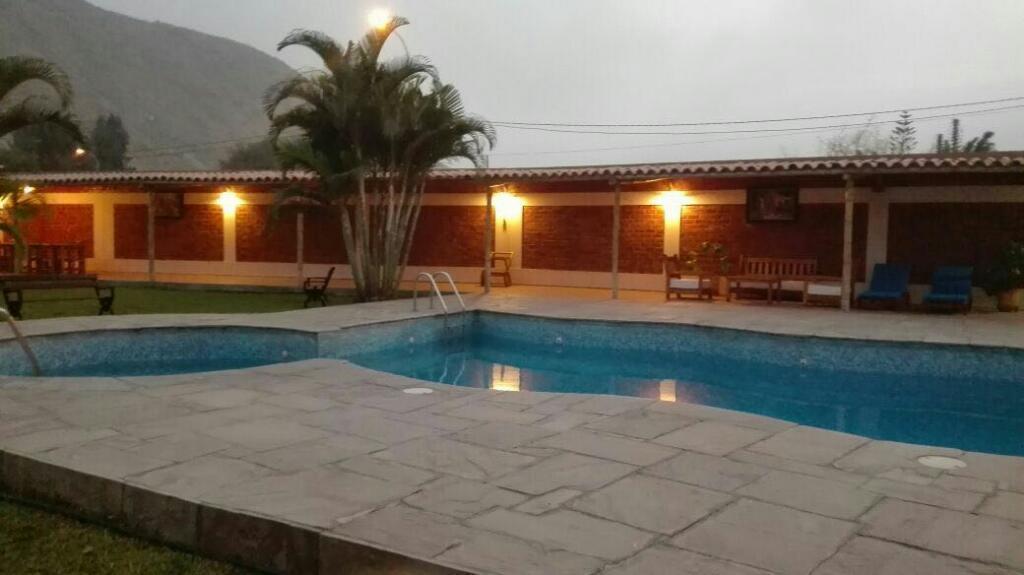 Hermosa Casa con Dos Piscinas