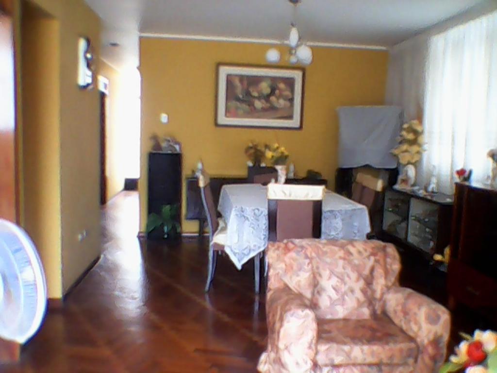 VENDO CASA DE 3 PISOS 171M2 EN LOS OLIVOS