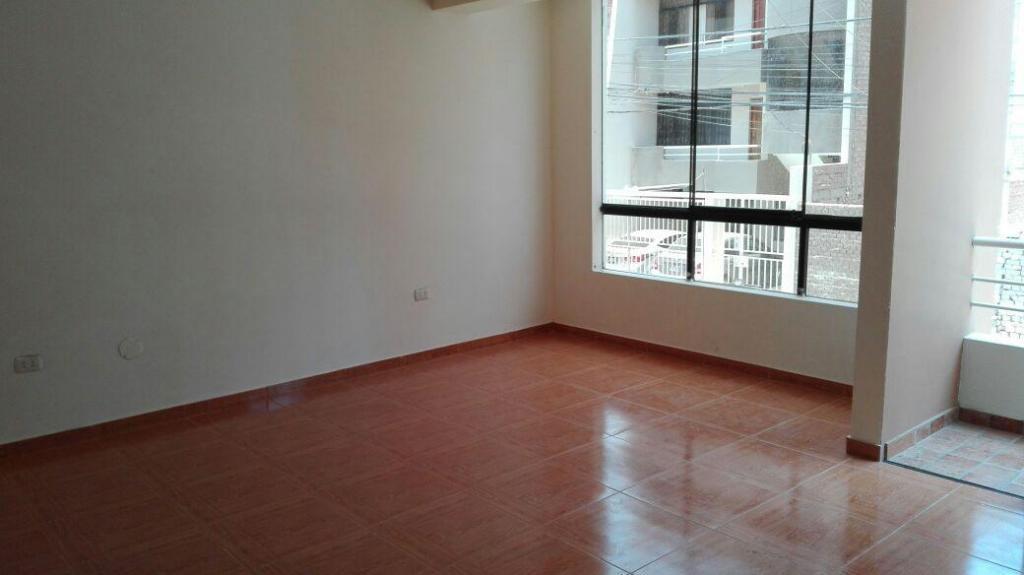 DEPARTAMENTO 2DO PISO mas 25 M2 DE AZOTEA . URB. UPAO . ESTRENO