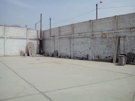 LOCAL INDUSTRIAL EN VENTA 1800m2 EN LA ENSENADA PUENTE PIEDRA