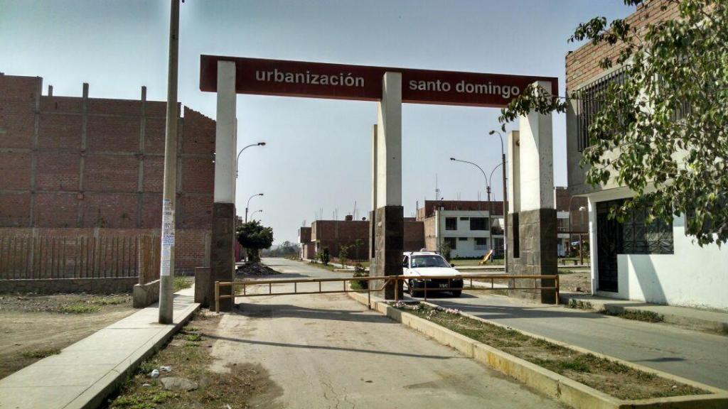 OCASION TERRENO EN ESQUINA 129M2 EN $60,000 URB SANTO DOMINGO