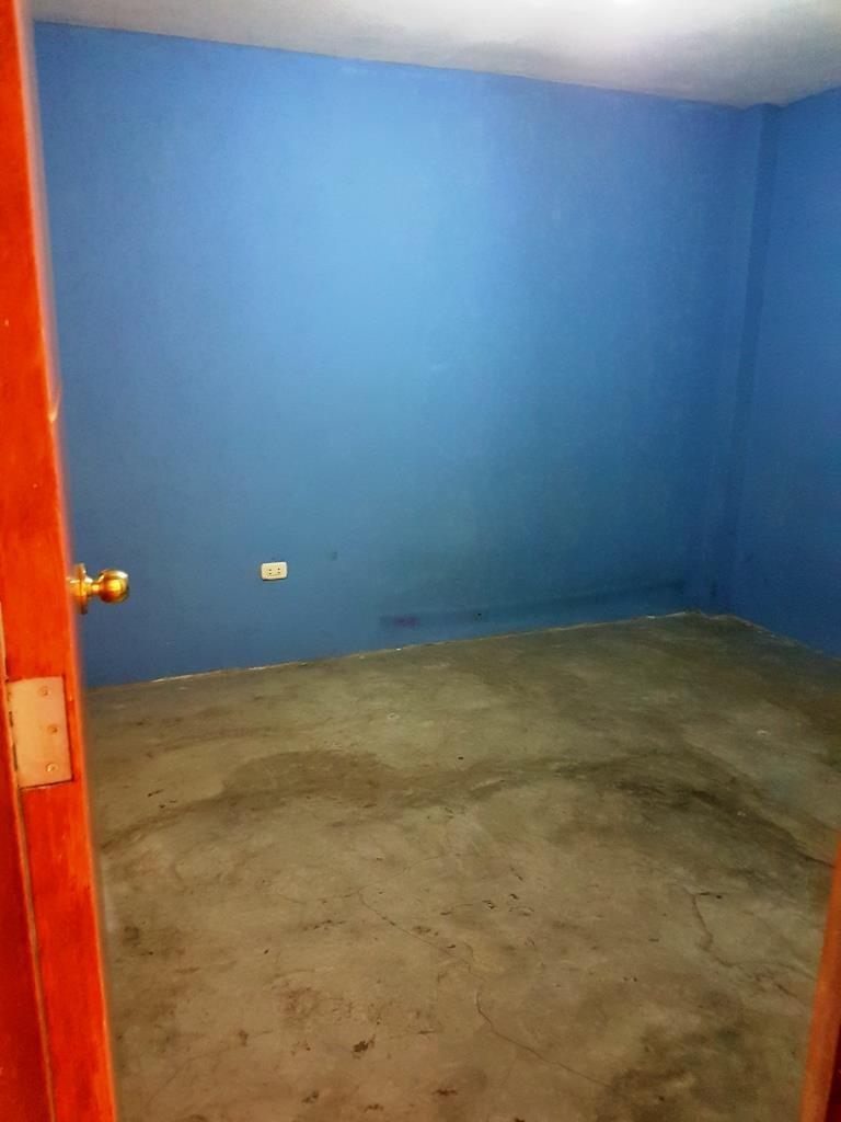 REMATO CASA NUEVA DE TRES PISOS AZOTEA COCHERA 280M2