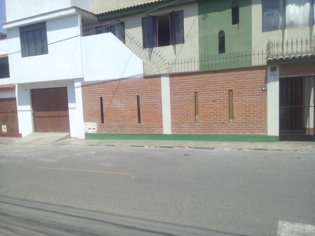 CASADEPARTAMENTO 1ER PISO 152 MT. VENTA DIRECTA PROPIETARIO