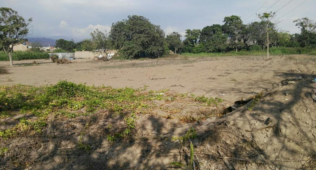 Terreno en Casica a Una Cuadra de Kusina