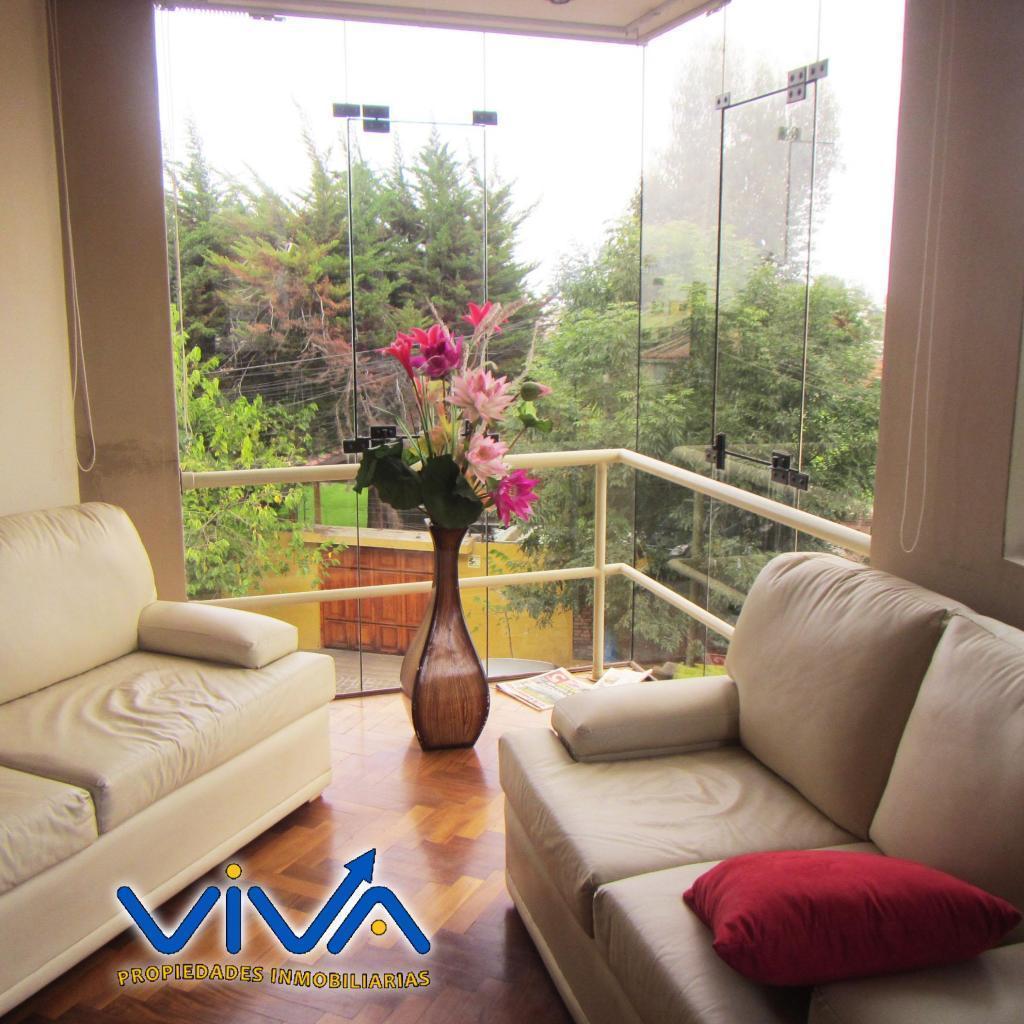 LINDO DEPARTAMENTO EN VENTA UMACOLLO CERCA DE LA AV. EJERCITO