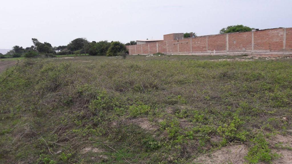 MONSEFU: Terreno 3,400m para Casa de Campo