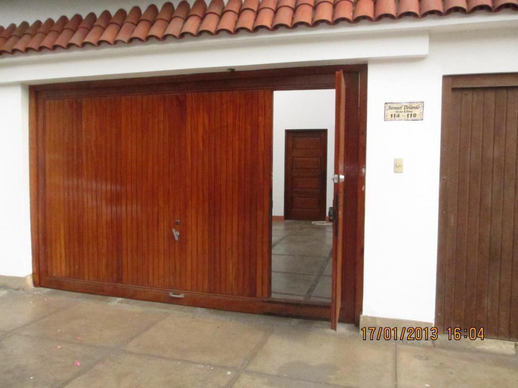 SAN ISIDRO CHALECITO 220m2 ALTURA CUADRA 12 EJERCITO