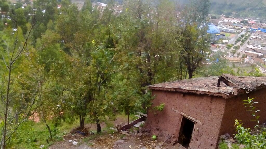 Vendo Terreno en  a Pie D Carretera