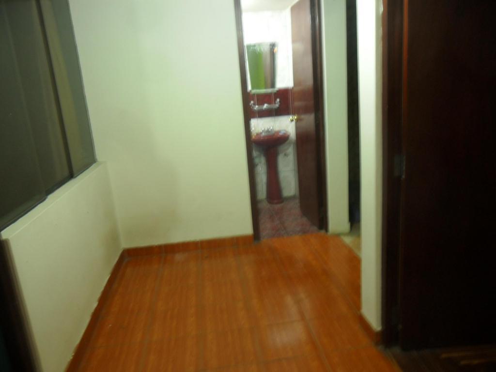 Alquilo Dpto para Oficinas/Vivienda, 3 dormitorios 2 baños en Yanahuara